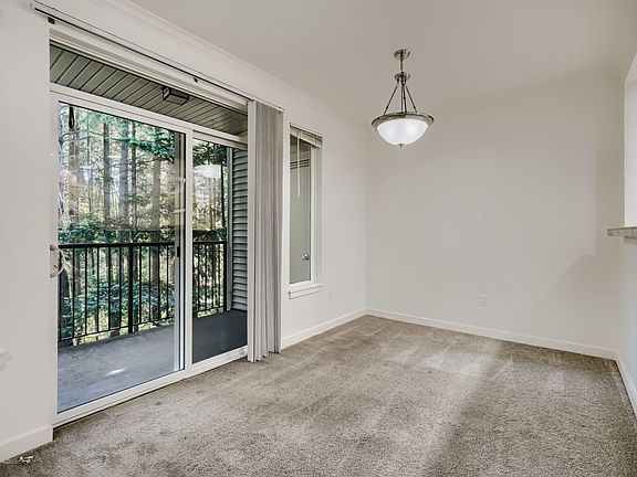 5th image of 25025 SE Klahanie Blvd APT B202