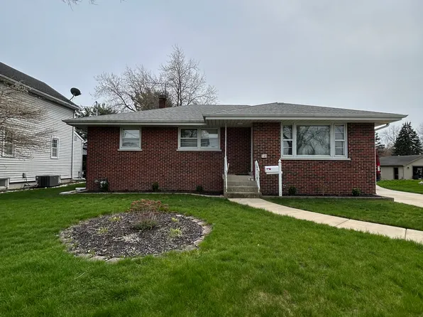 548 South St, Munster, IN 46321