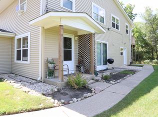 542 N Carol Ln #5E, Round Lake, IL 60073