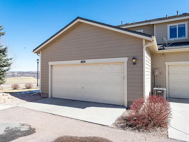 1839 Portland Gold Dr — Photo 36