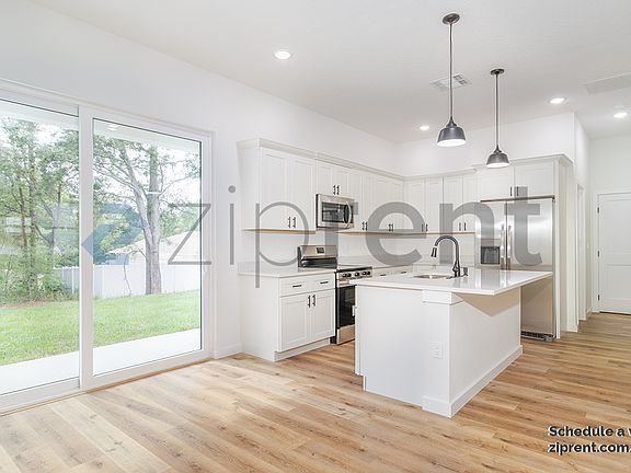 4th image of 8202 N Triana Dr