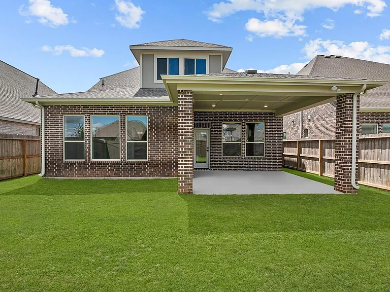 210 Ginger St — Photo 35