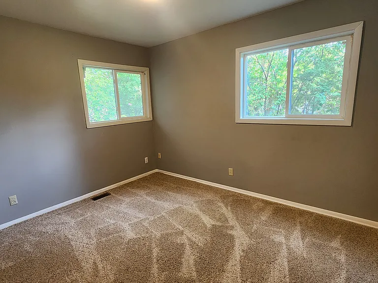 8949 Xylite St NE — Photo 13