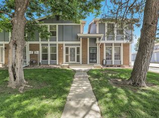 145 Paris Cir, Aurora, CO 80011