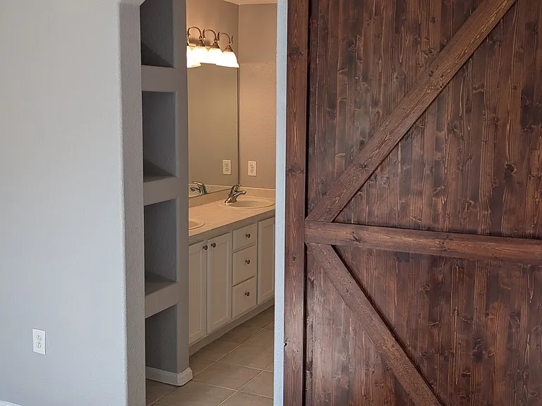 1477 S Dayton Ct — Photo 5
