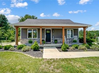 687 Shrine Rd, Springfield, OH 45504