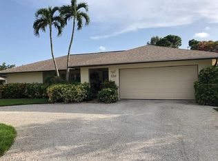158 Pinehurst Cir, Naples, FL 34113