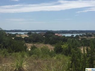 179 Grosbeak Dr, Spring Branch, TX 78070