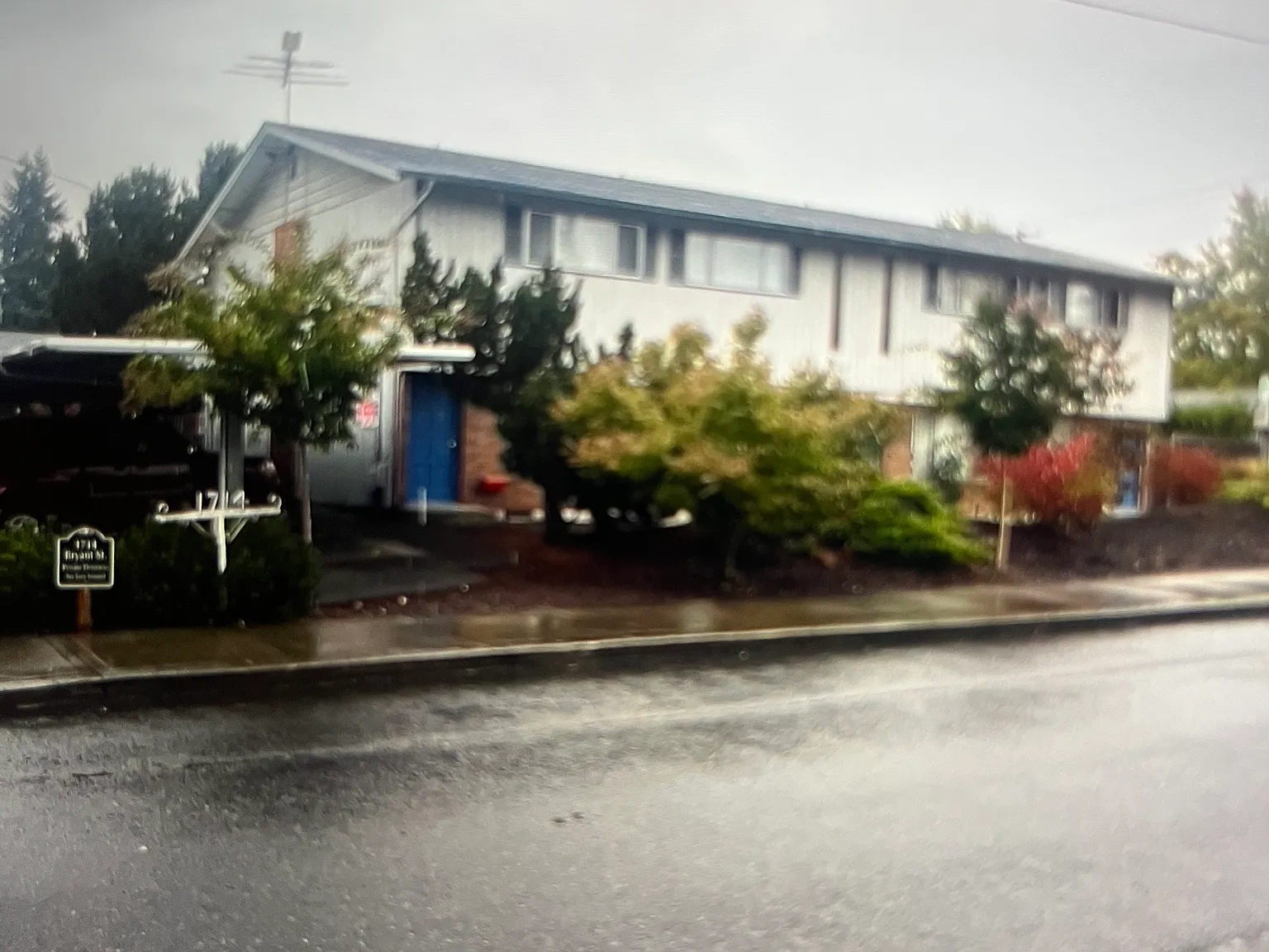 2 bed, 1.5 bath, 1000 sqft, $1,650 — Photo 1