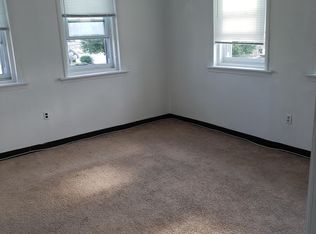 31 Broad St #1, Paulsboro, NJ 08066