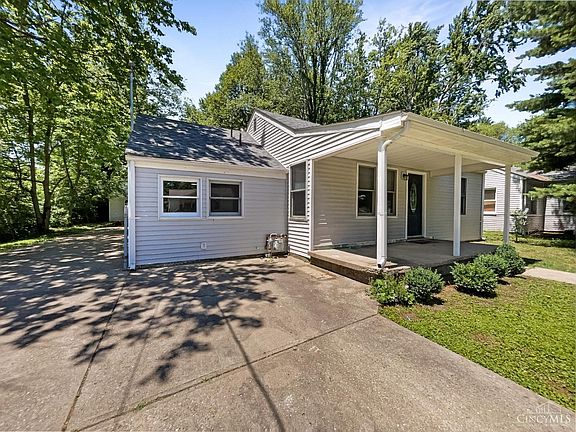 2nd image of 17 Hitchcock Ln