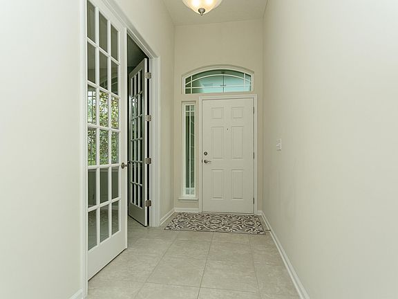 3rd image of 413 ASPEN LEAF Drive