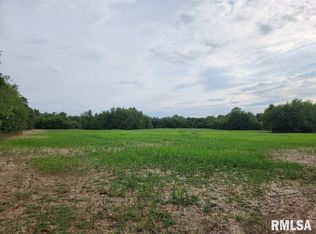 McMeen Rd, Alma, IL 62807