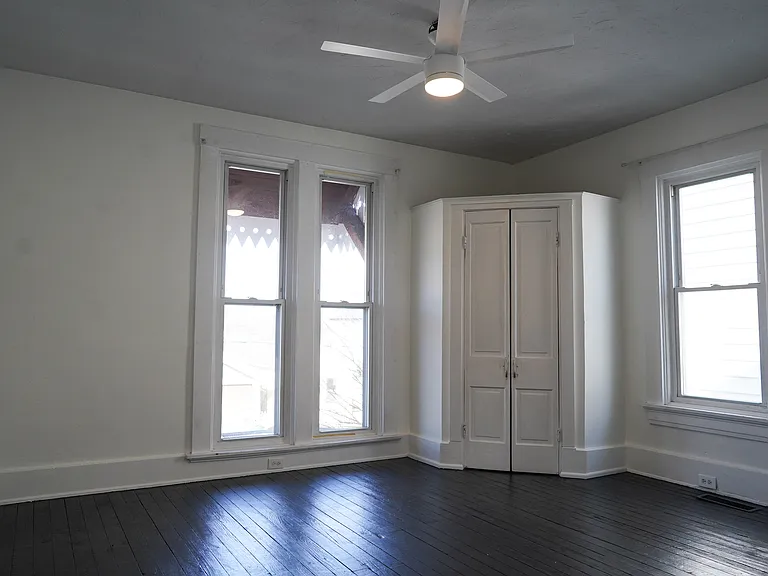 417 Oak St — Photo 15