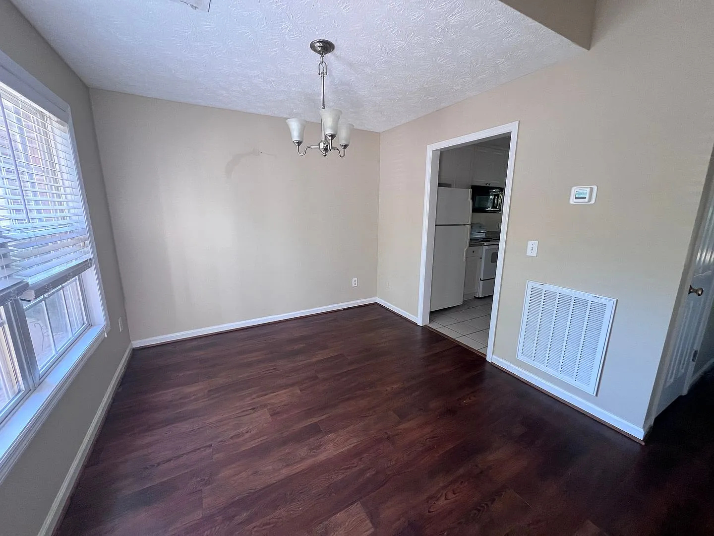 2428 E University Dr — Photo 3