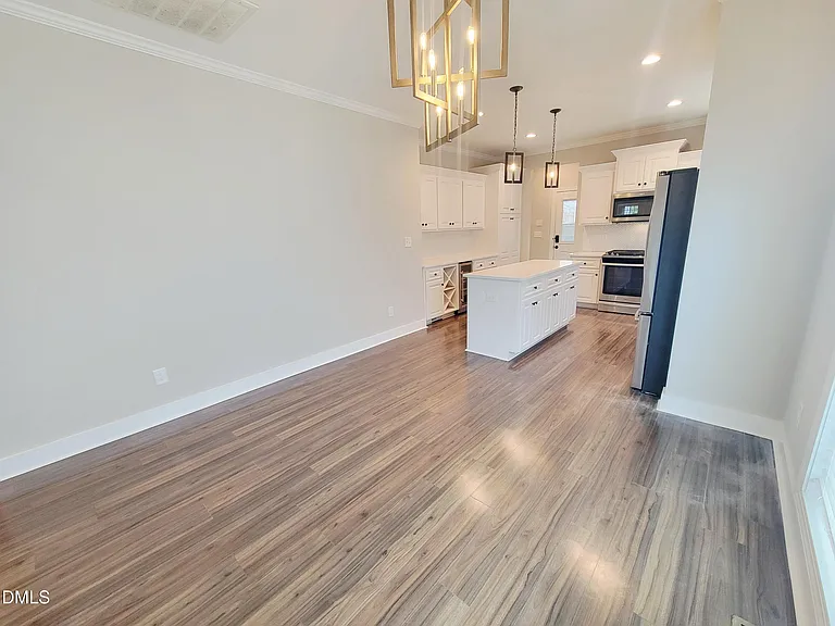 1433 Garner Rd — Photo 8