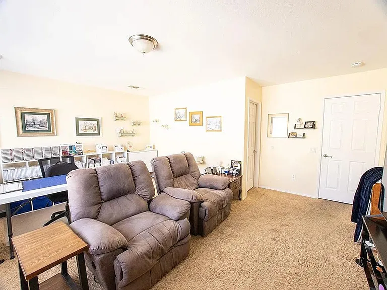 37491 Mersey St — Photo 37