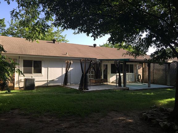 2nd image of 1617 Kingston Dr