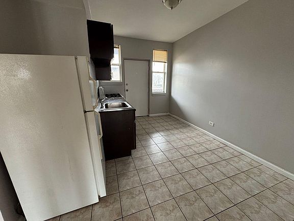 5th image of 3807 W Thomas St #2