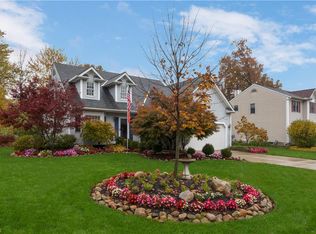 7188 Kenssington Dr, North Ridgeville, OH 44039
