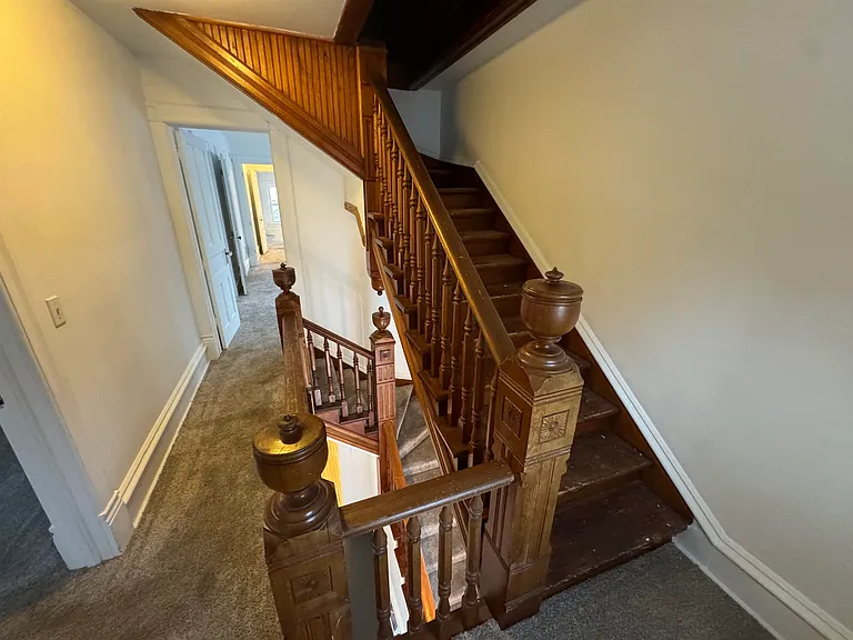 122 North St — Photo 18