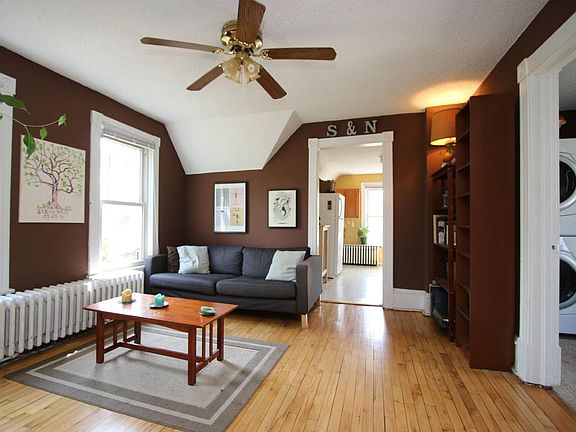 3rd image of 3507 E 39th St APT 2