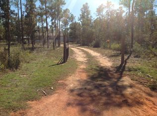 453 Buckhorn Blvd, Chipley, FL 32428