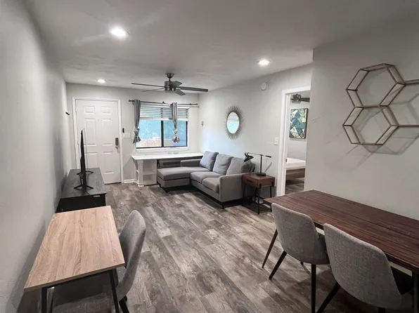 403 Hayden Rd APT 202, Tallahassee, FL 32304