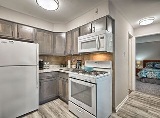 Hickory Hills Apartments, Feasterville Trevose, PA 19053