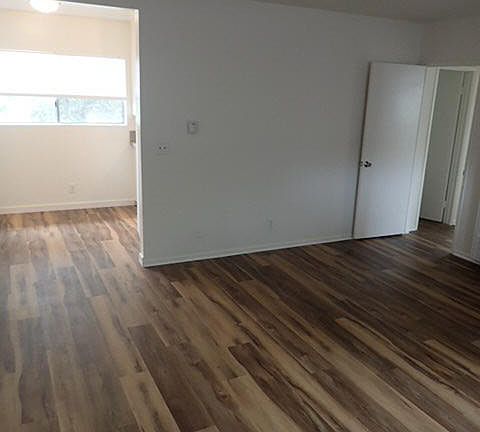 3rd image of 1924 San Pascual St APT 15