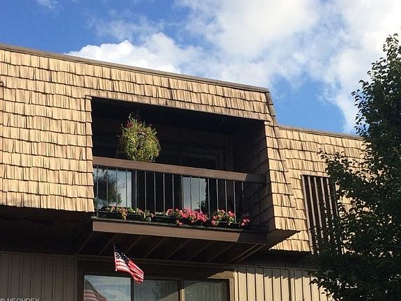 2nd image of 9610 Cove Dr Unit B22