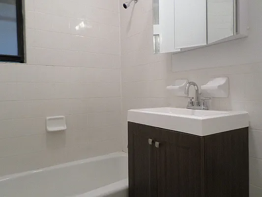 Rented by Keller Williams NYC | media 17