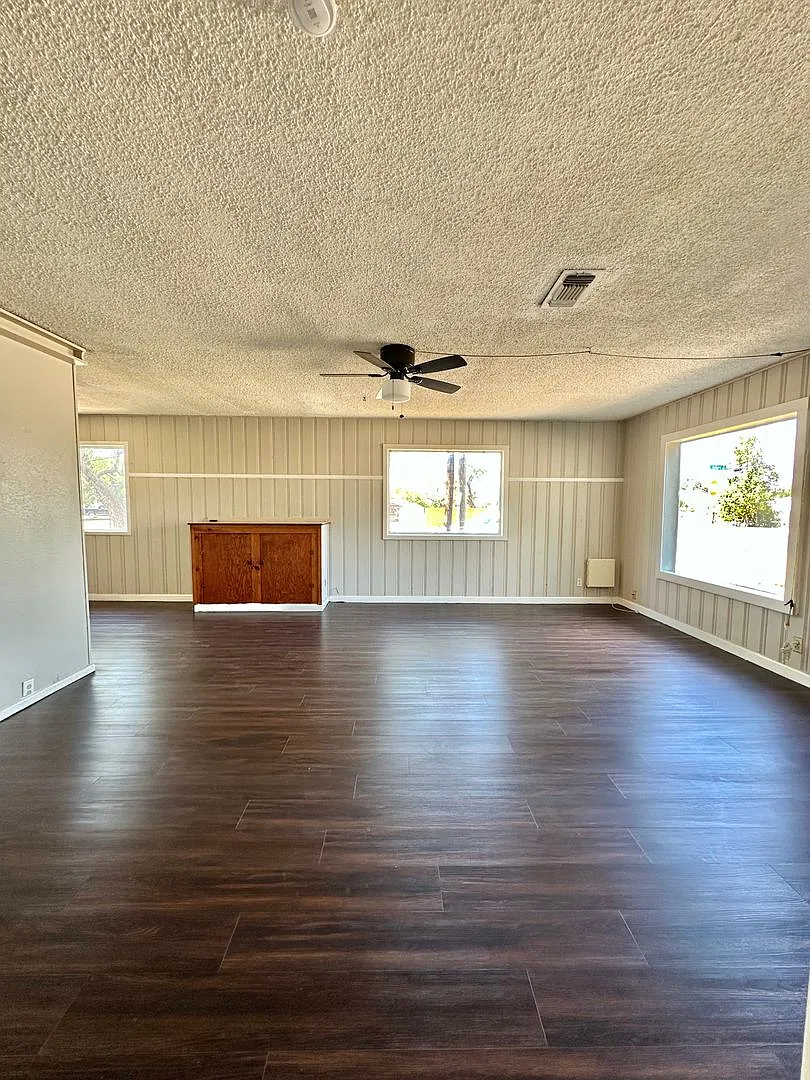 Coming Mid-October! 2 Bedroom Home Near Goodfellow Afb! — Photo 4