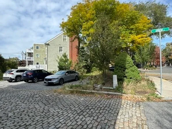 24 Washington St, Boston, MA 02108