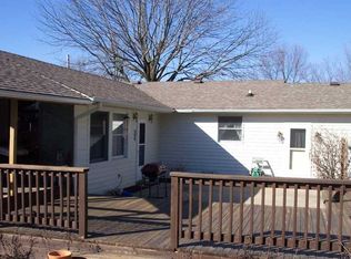 205 E South St, Roachdale, IN 46172