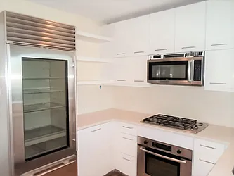 Sold by Manhattan Network Inc.