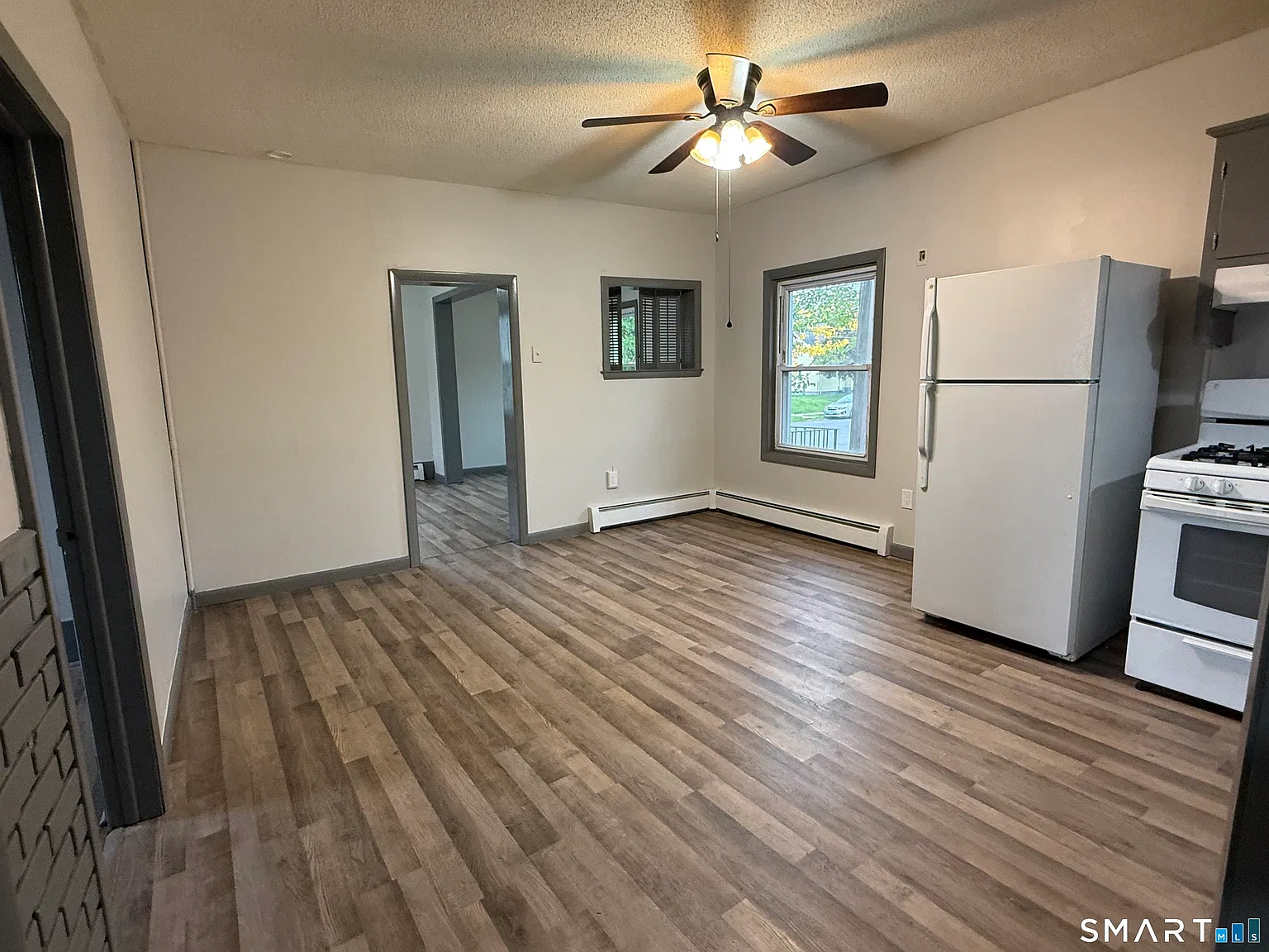 2 bed, 1.0 bath, 1685 sqft, $1,650 — Photo 3
