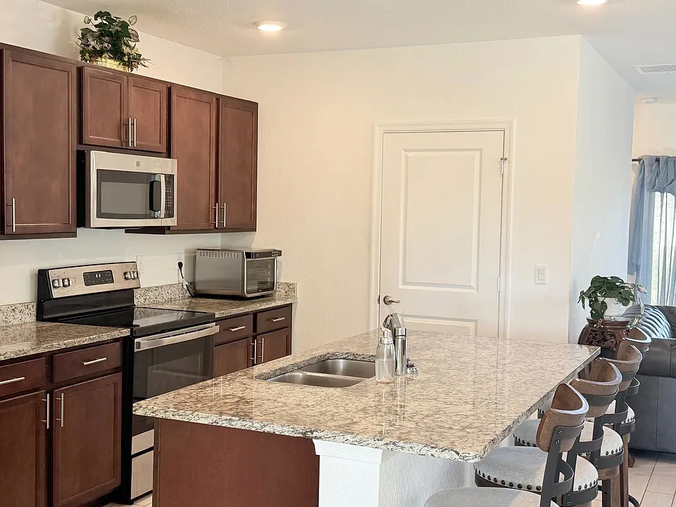 5154 Armina Pl
