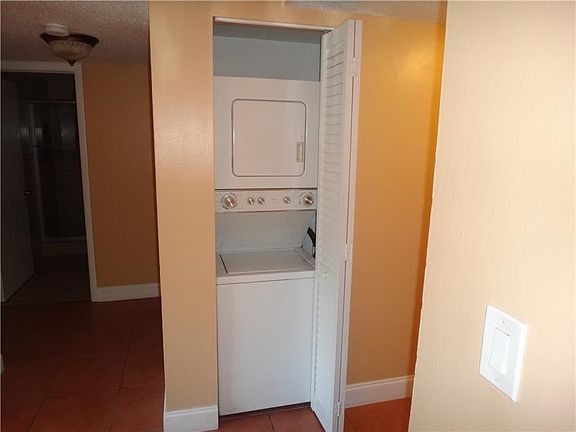 5th image of 10401 N Kendall Dr APT A101