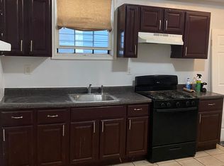 96 Hopkins Pl #2, Irvington, NJ 07111