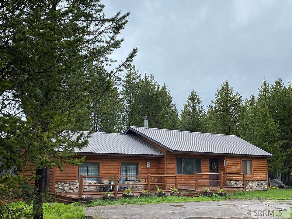 1st image of 3495 N Pinehaven Dr