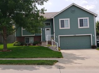 7322 S 180th Ave, Omaha, NE 68136