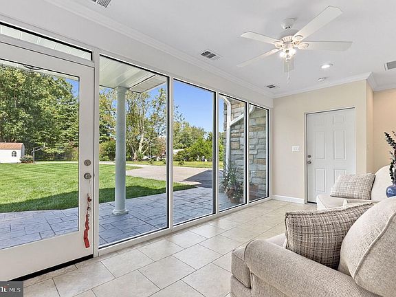 2nd image of 12905 Byefield Dr