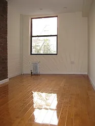 Rented by Tower Brokerage