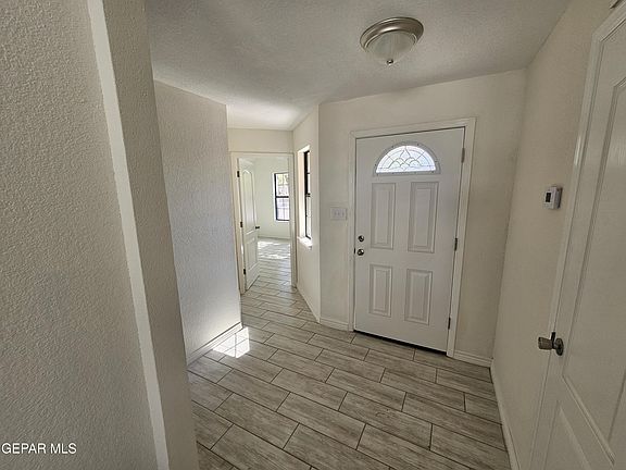 4th image of 905 Chiricahua Dr