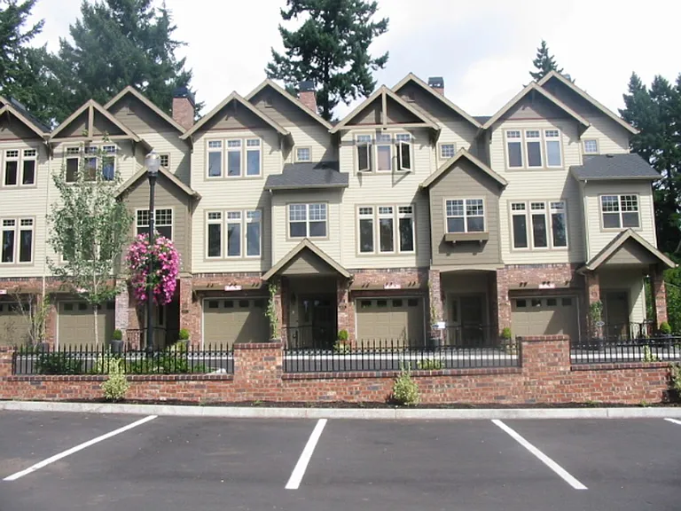 5075 W Sunset Dr — Photo 1