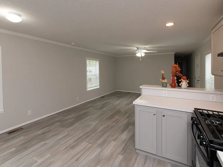Wood Valley — Photo 15