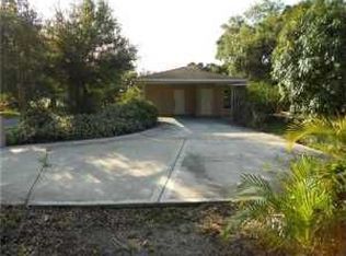 1109 Apple St, Fort Pierce, FL 34950