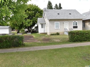 302 Main St, White Fox, SK S0J3B0