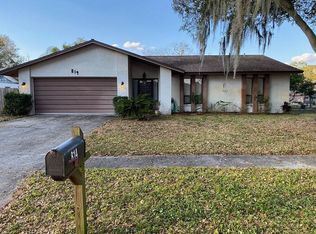 814 Crosswinds Dr, Brandon, FL 33511